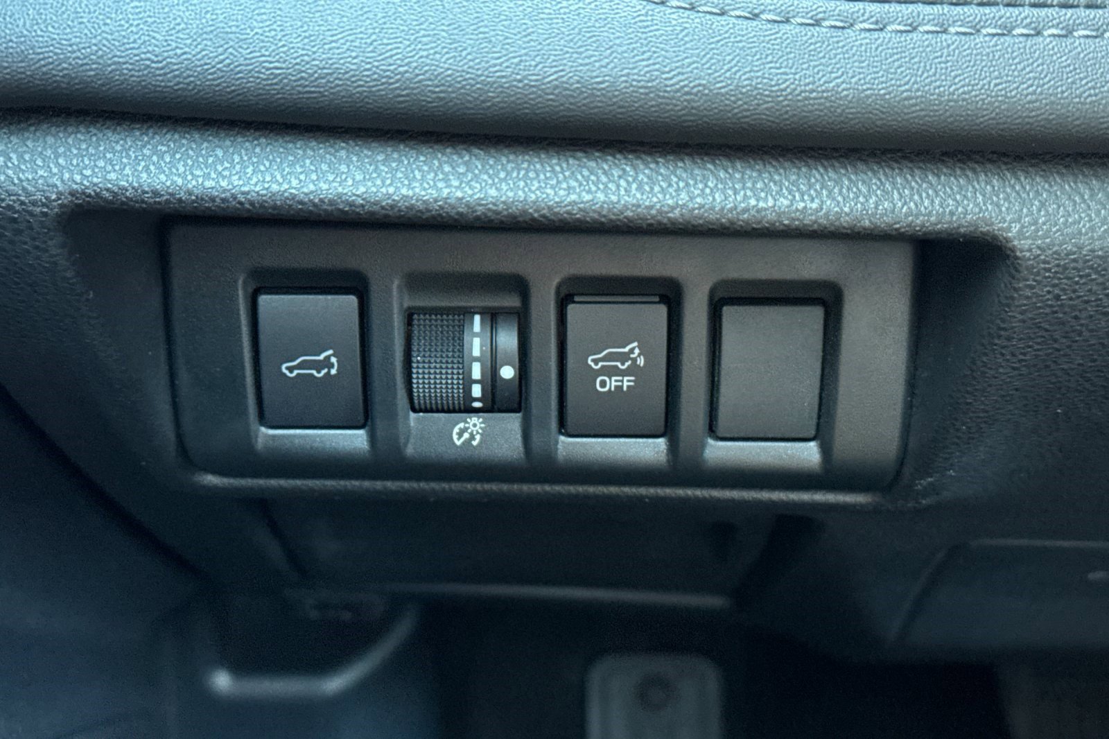 Used 2021 Subaru Outback Touring XT image 38