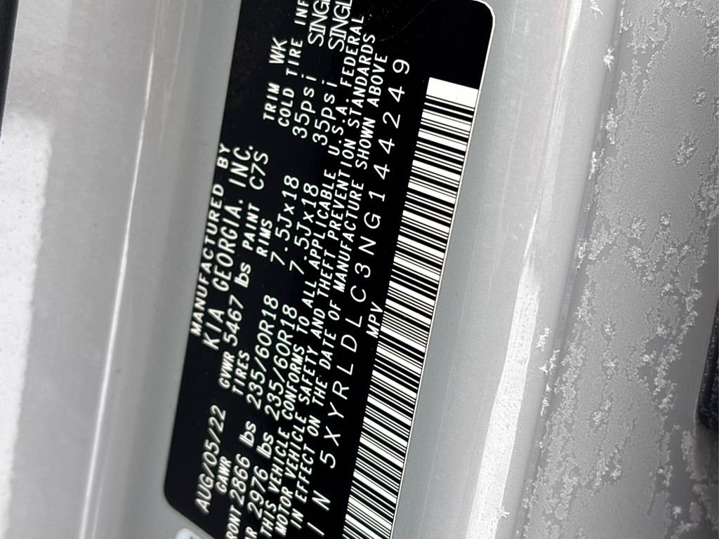 Certified 2022 Kia Sorento S w/ Panoramic Sunroof Package image 16