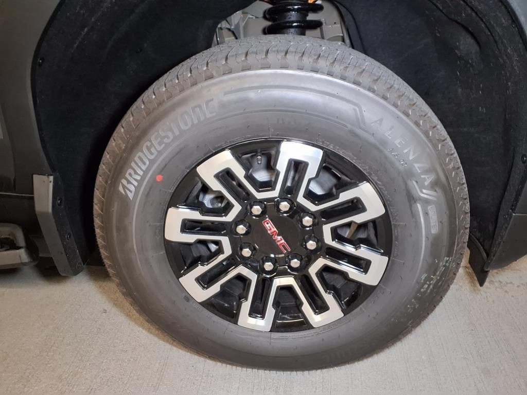 Used 2026 GMC Sierra EV Elevation w/ Premium Package AWD/4WD image 5