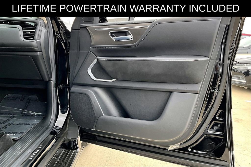 Certified 2025 INFINITI QX80 Luxe image 24