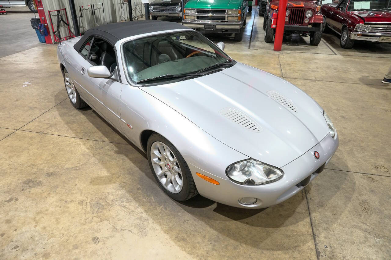 Used 2001 Jaguar XK8 Convertible RWD image 28