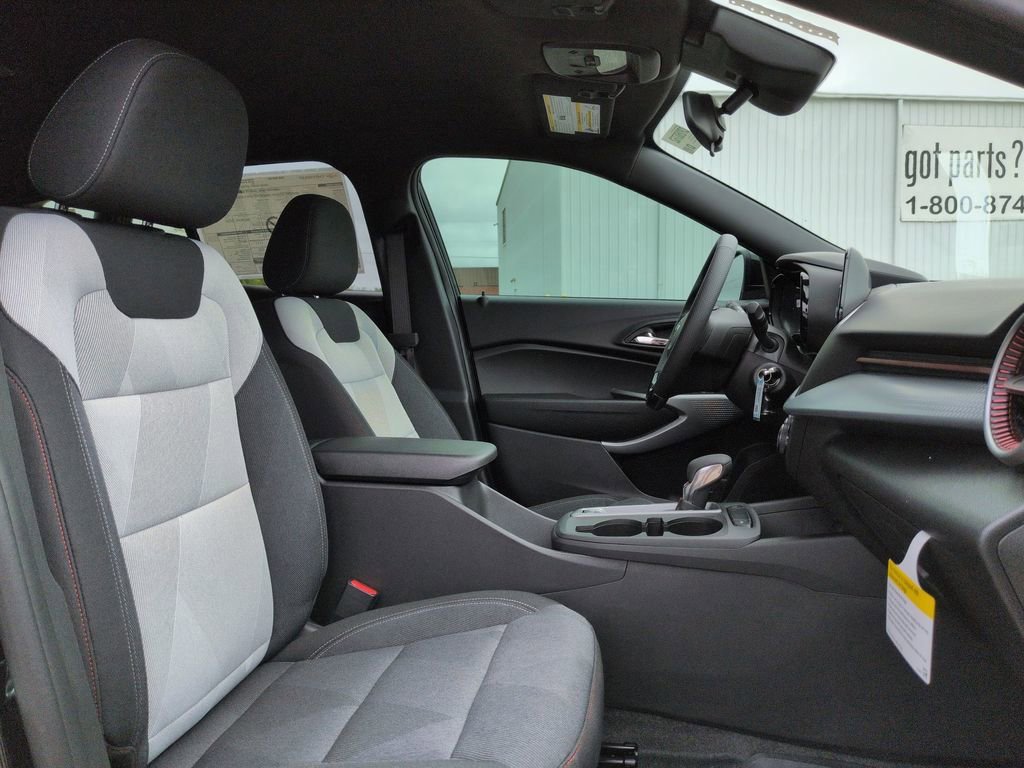 New 2026 Chevrolet Trax RS image 24