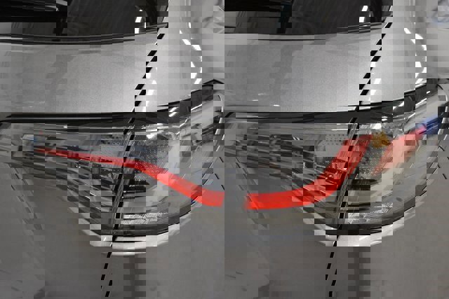 Used 2025 Honda HR-V EX-L image 12