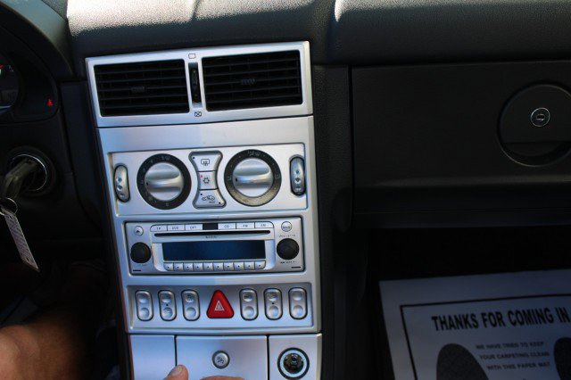 Used 2007 Chrysler Crossfire Convertible w/ Special Edition Group image 17