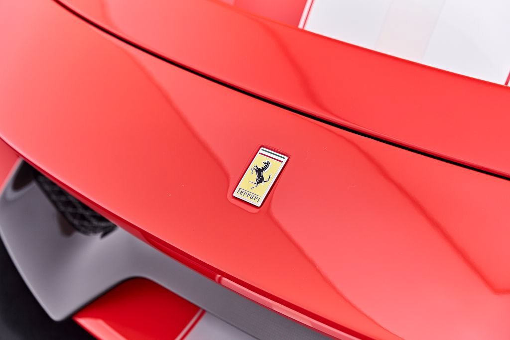 Used 2020 Ferrari 488 Pista Coupe RWD image 28