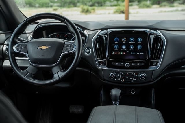 Used 2023 Chevrolet Traverse LT AWD/4WD image 15