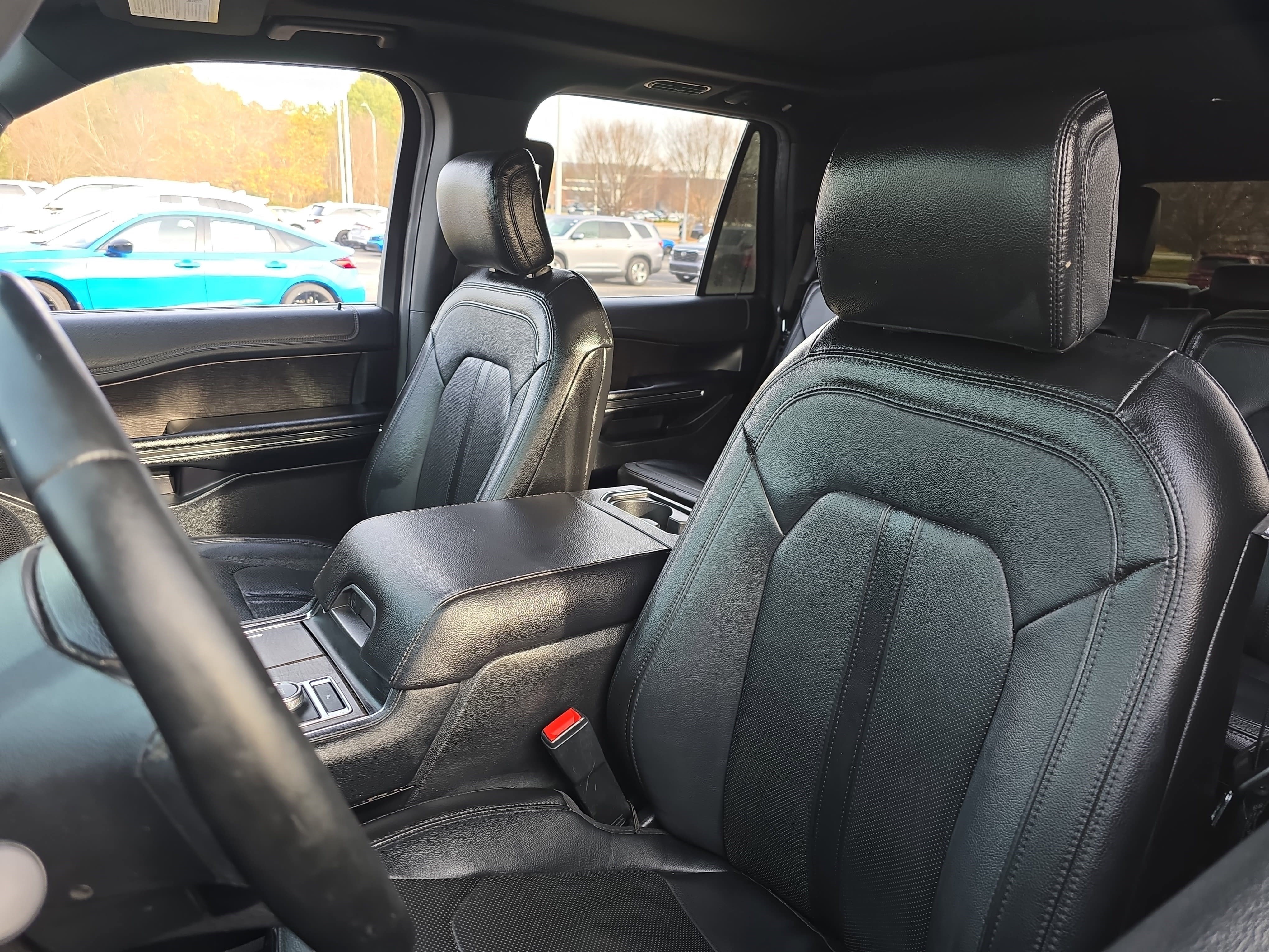 Used 2019 Ford Expedition Limited w/ Equipment Group 301A image 16