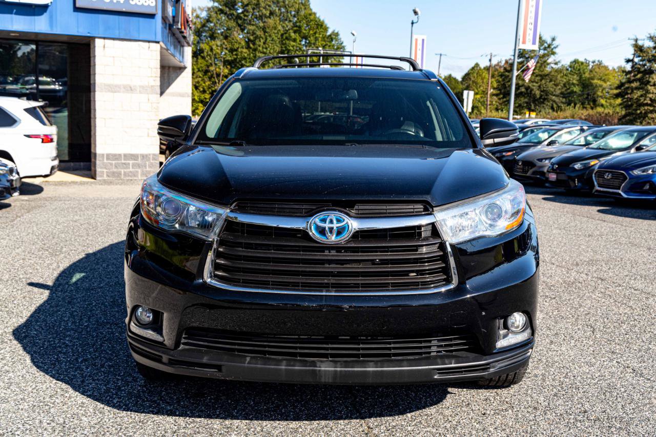 Used 2016 Toyota Highlander Limited w/ Protection Package #3 AWD/4WD image 2