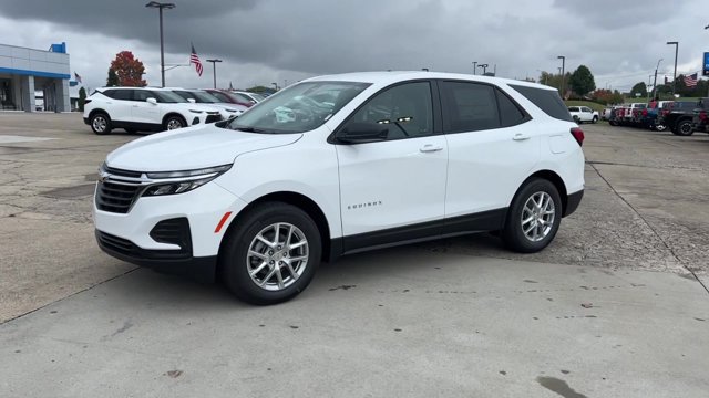 Certified 2024 Chevrolet Equinox LS w/ LS Convenience Package FWD image 6
