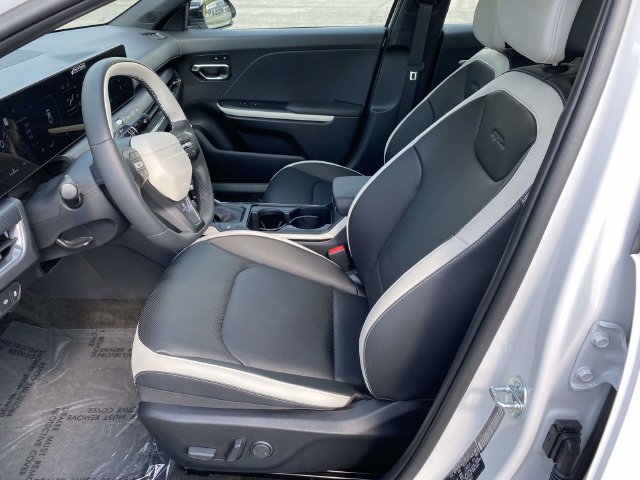 New 2026 Kia K4 EX w/ GT-Line Premium Package FWD image 12