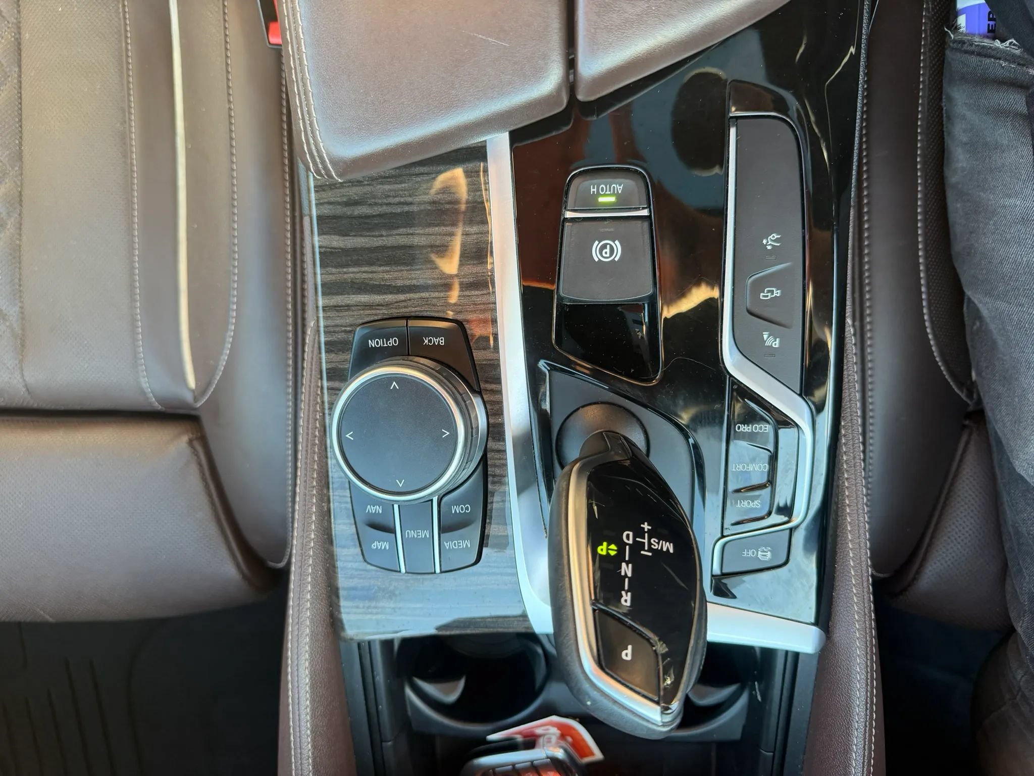 Used 2018 BMW 640i Gran Turismo xDrive w/ Luxury Seating Package AWD/4WD image 21