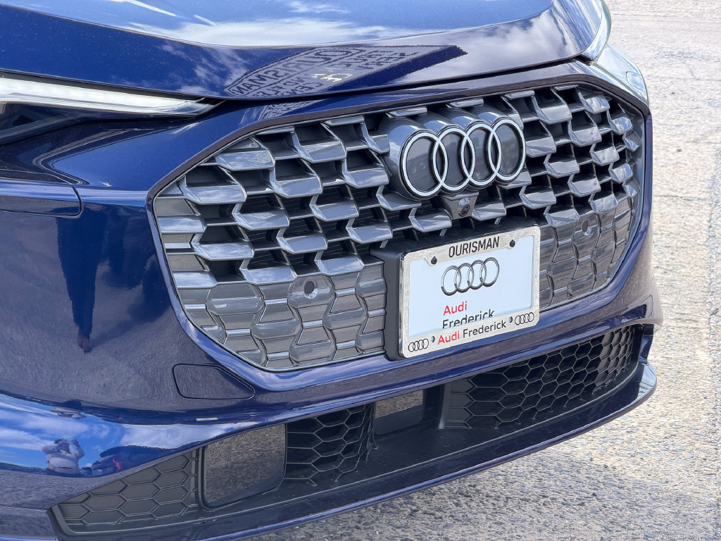 New 2026 Audi Q5 Premium Plus AWD/4WD image 2