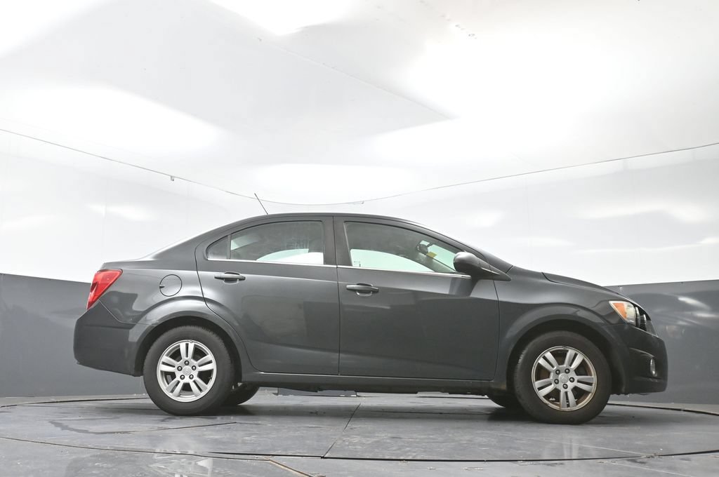 Used 2015 Chevrolet Sonic LT FWD image 18