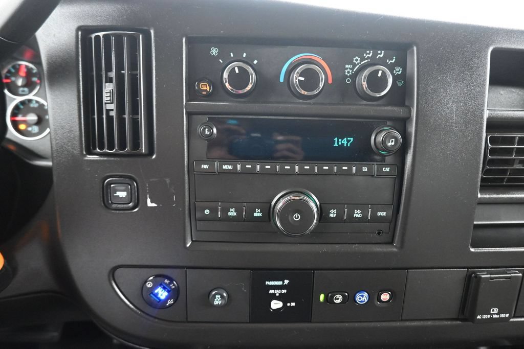 Used 2023 Chevrolet Express 3500 LS RWD image 15