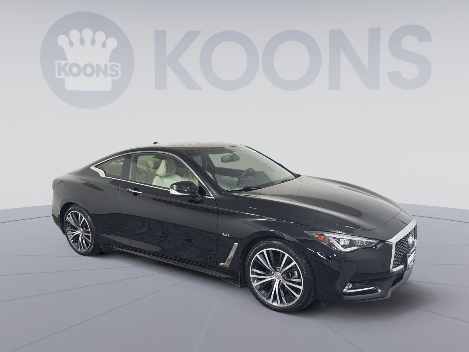 Used 2017 INFINITI Q60 w/ Cargo Package image 10