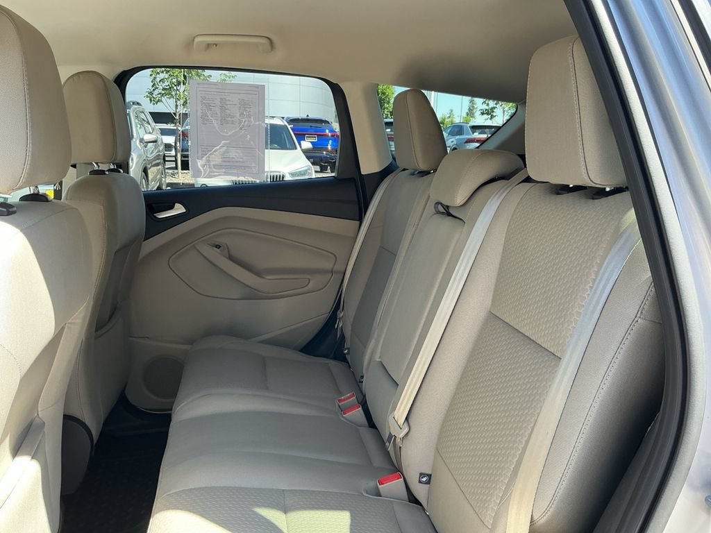 Used 2017 Ford Escape SE AWD/4WD image 22