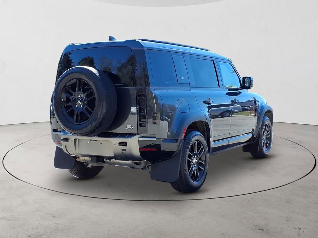 Used 2022 Land Rover Defender 110 X-Dynamic SE image 5