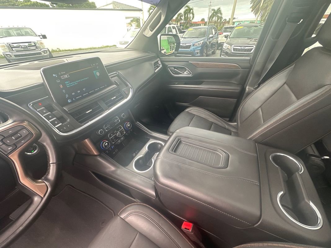 Used 2023 Chevrolet Suburban High Country w/ Premium Package 2 image 16