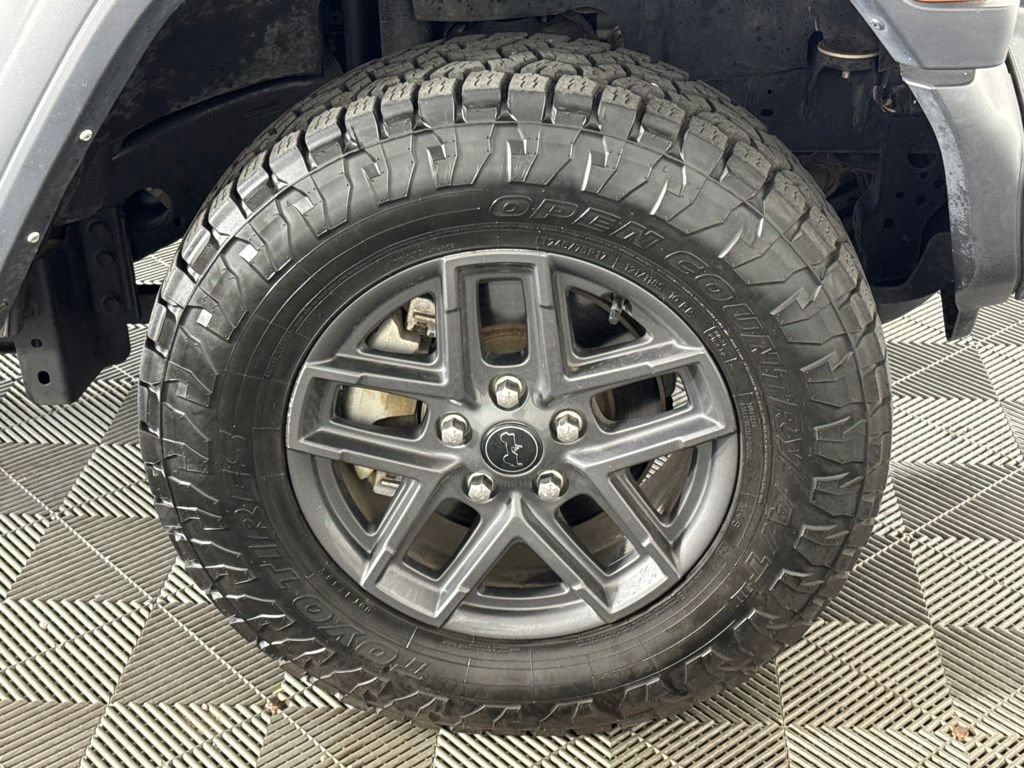 Used 2024 Jeep Wrangler Unlimited Sport AWD/4WD image 44