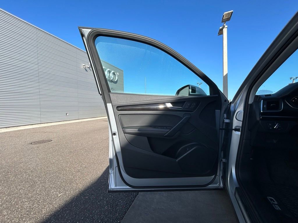 Used 2019 Audi Q5 2.0T Premium Plus w/ Premium Plus Package image 62