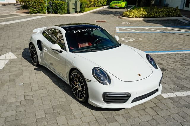 Used 2017 Porsche 911 4 Coupe AWD/4WD image 39