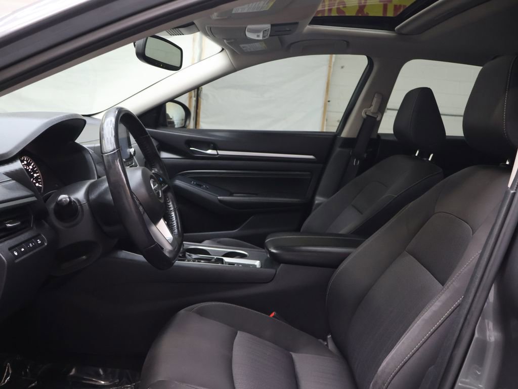 Used 2019 Nissan Altima 2.5 SV image 17