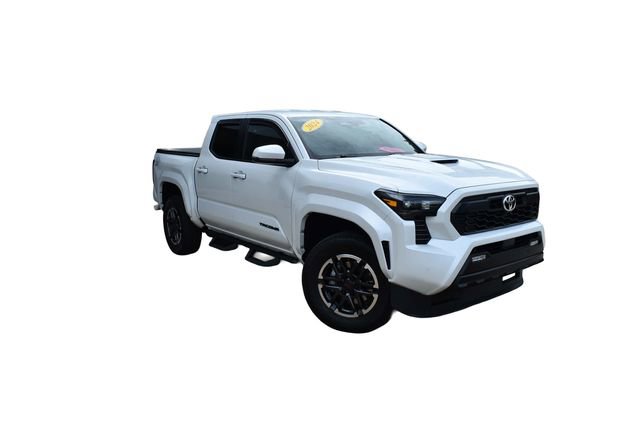 Used 2024 Toyota Tacoma TRD Sport w/ TRD Sport Upgrade Package image 2