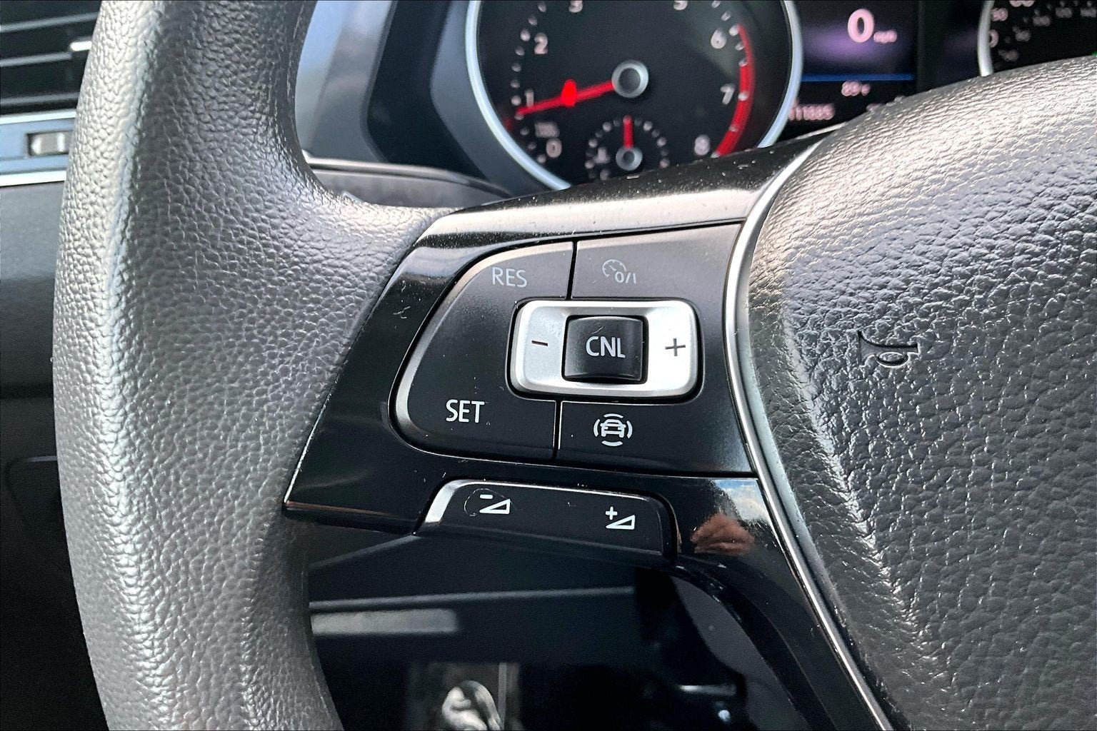 Used 2019 Volkswagen Tiguan S w/ 3rd Row Seat Package AWD/4WD image 17