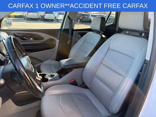 Used 2024 GMC Terrain SLT w/ Infotainment Package II image 17