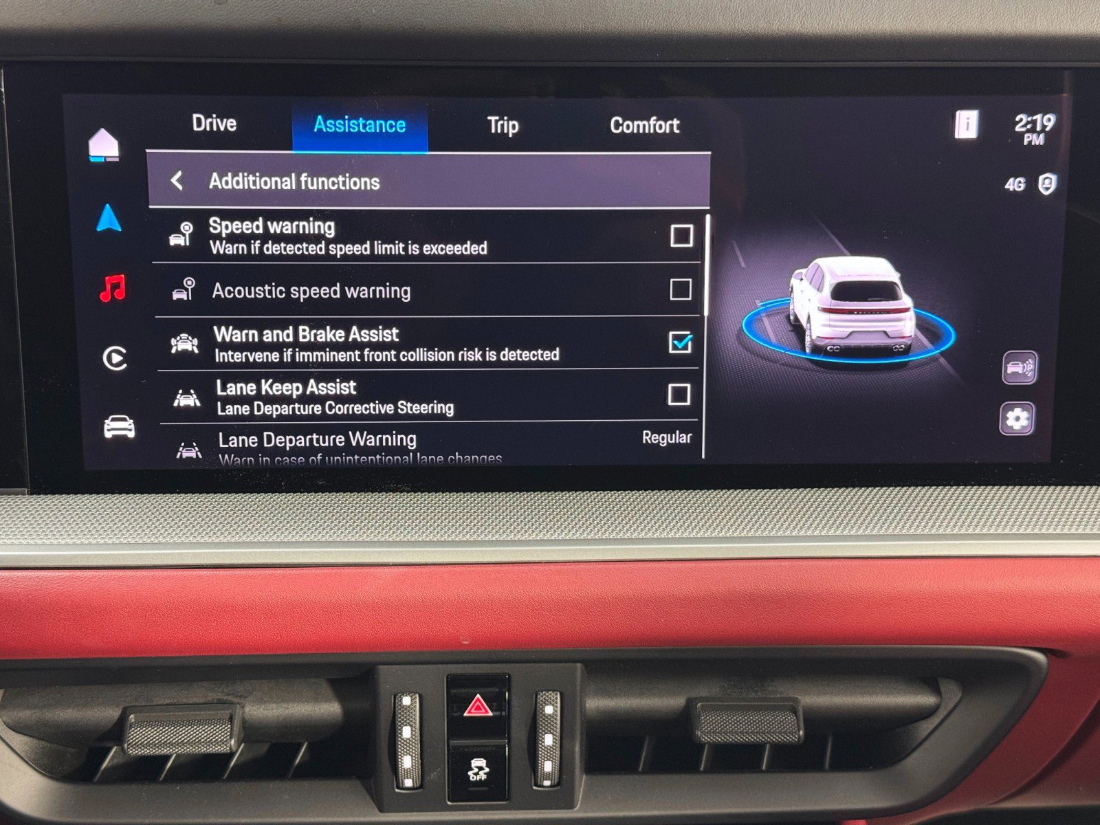 Used 2024 Porsche Cayenne image 29