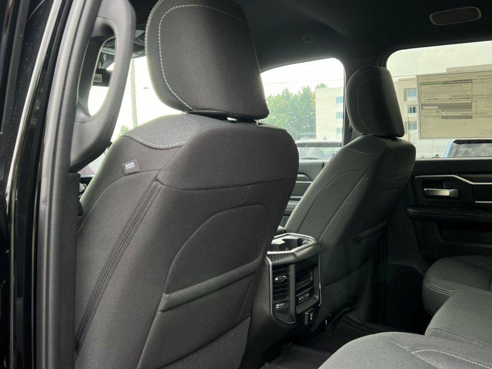 New 2027 RAM 2500 Big Horn AWD/4WD image 36