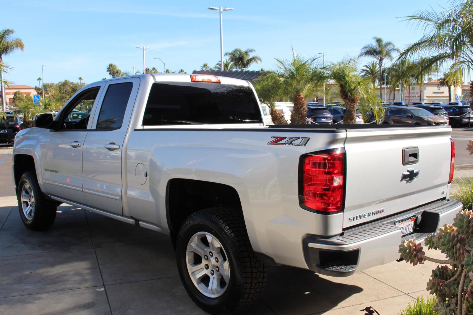 Used 2018 Chevrolet Silverado 1500 LT w/ All Star Edition image 7