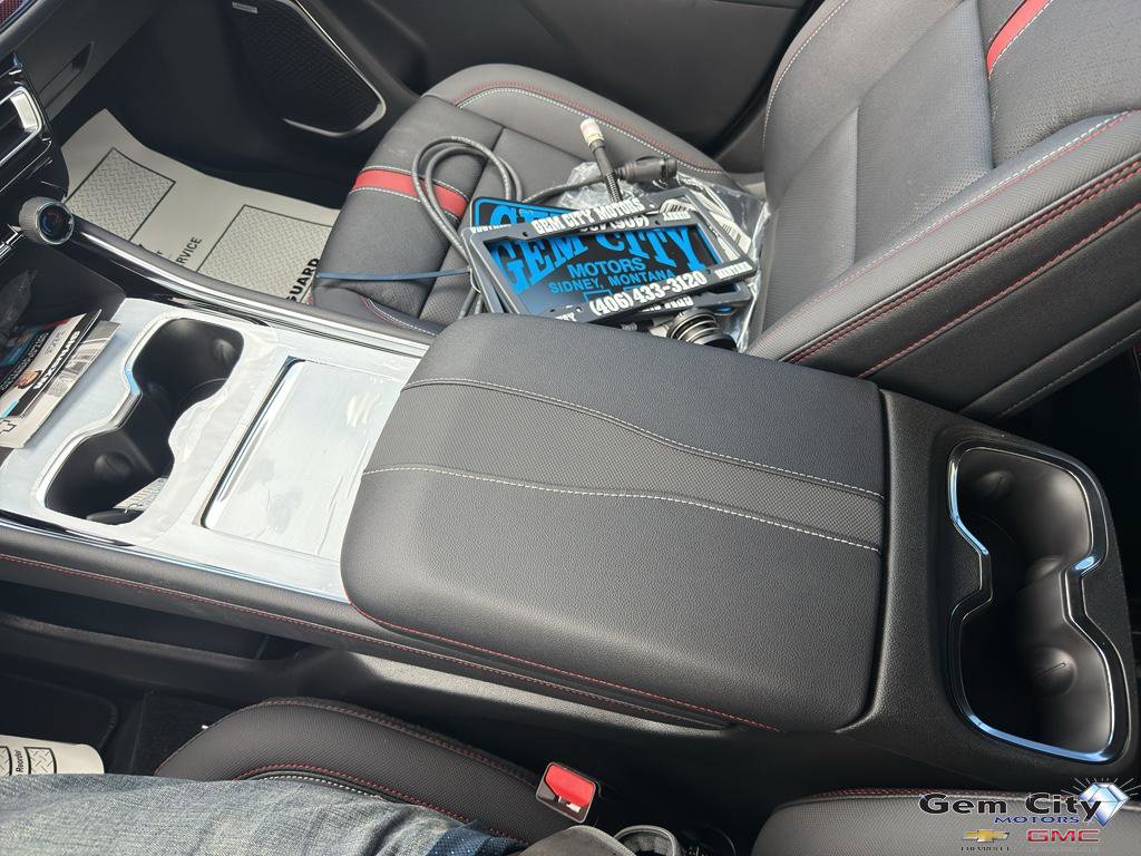 New 2026 Chevrolet Traverse RS w/ LPO, Floor Liner Package image 22