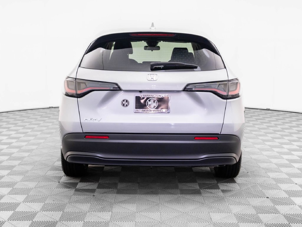 New 2027 Honda HR-V LX image 4