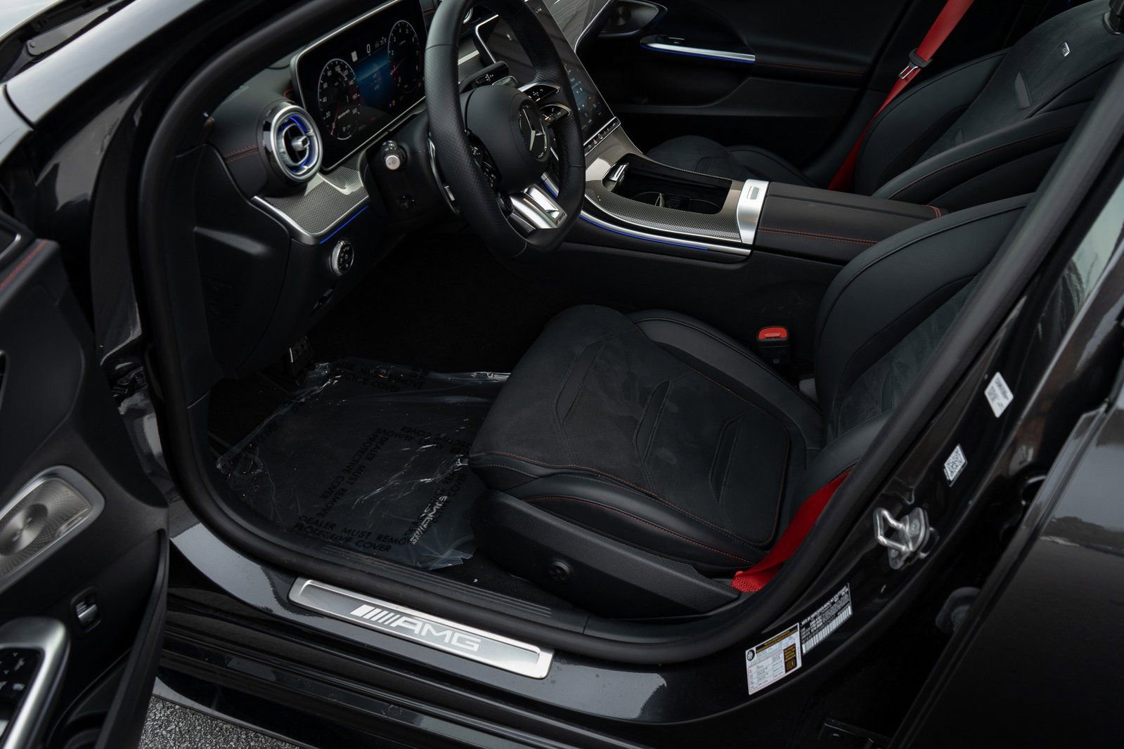 Used 2024 Mercedes-Benz C 43 AMG 4MATIC Sedan image 32