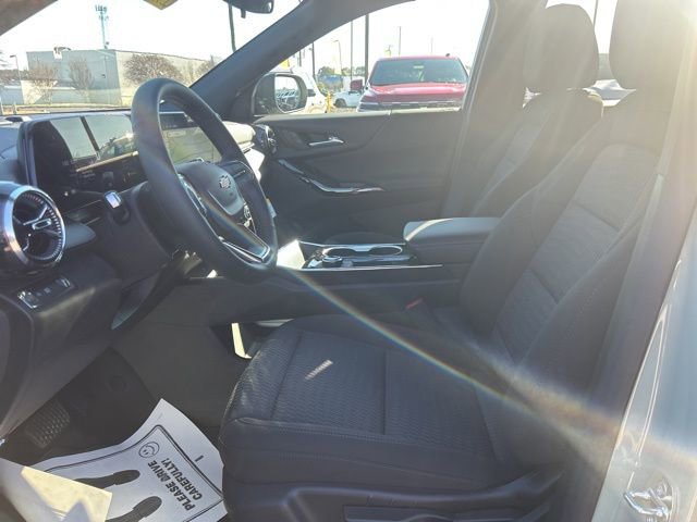 New 2026 Chevrolet Equinox LT image 15