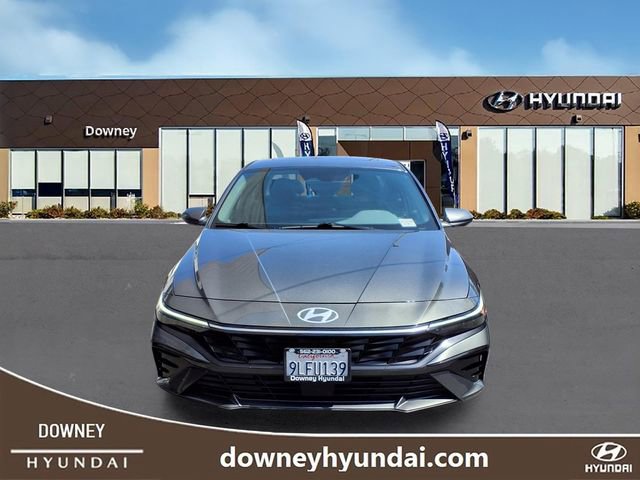 Certified 2024 Hyundai Elantra SEL w/ Convenience Package FWD image 2