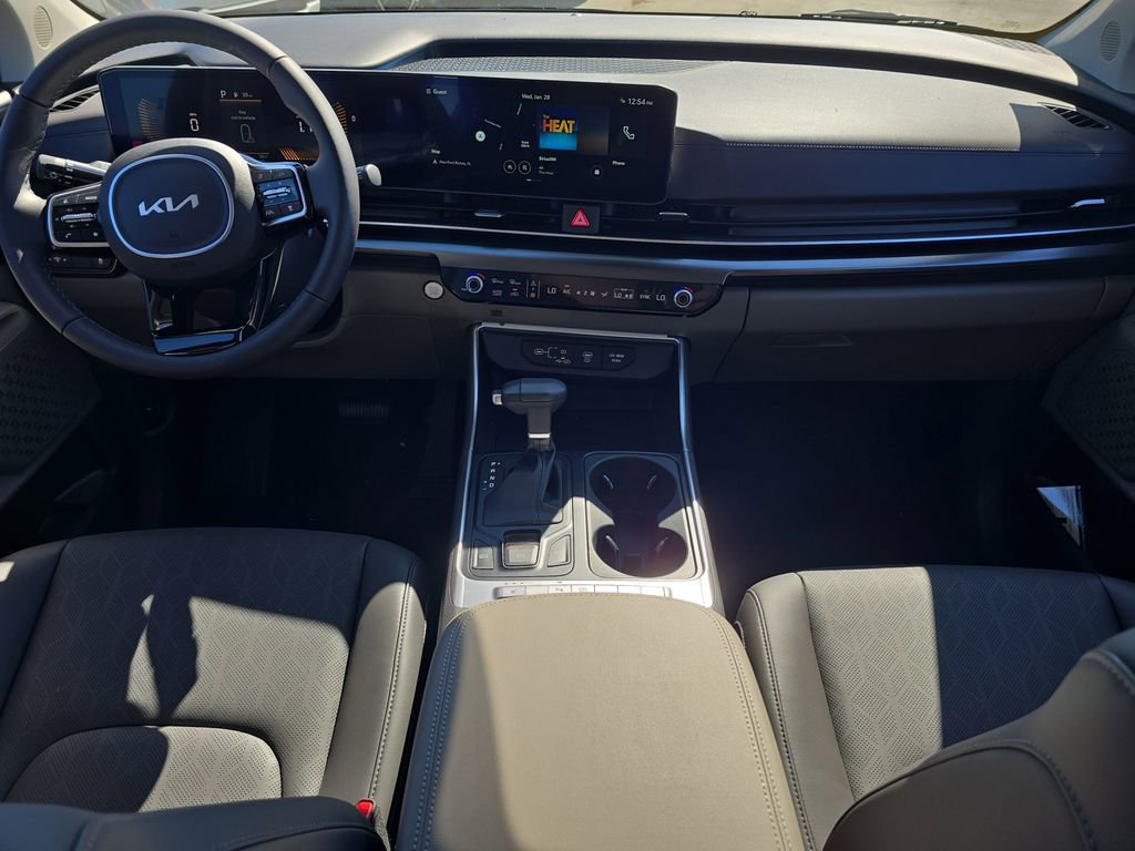 New 2026 Kia Carnival image 12
