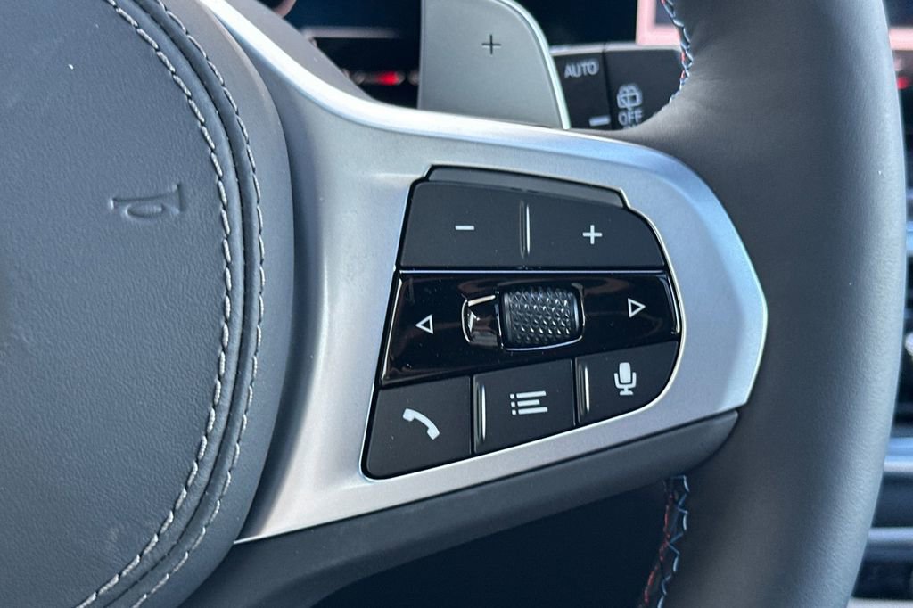 New 2026 BMW X7 M60i image 30