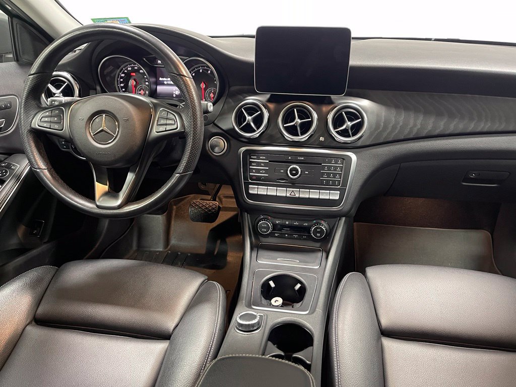 Certified 2020 Mercedes-Benz GLA 250 4MATIC image 29