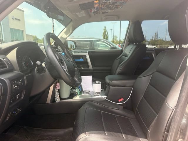 Used 2019 Toyota 4Runner SR5 AWD/4WD image 14