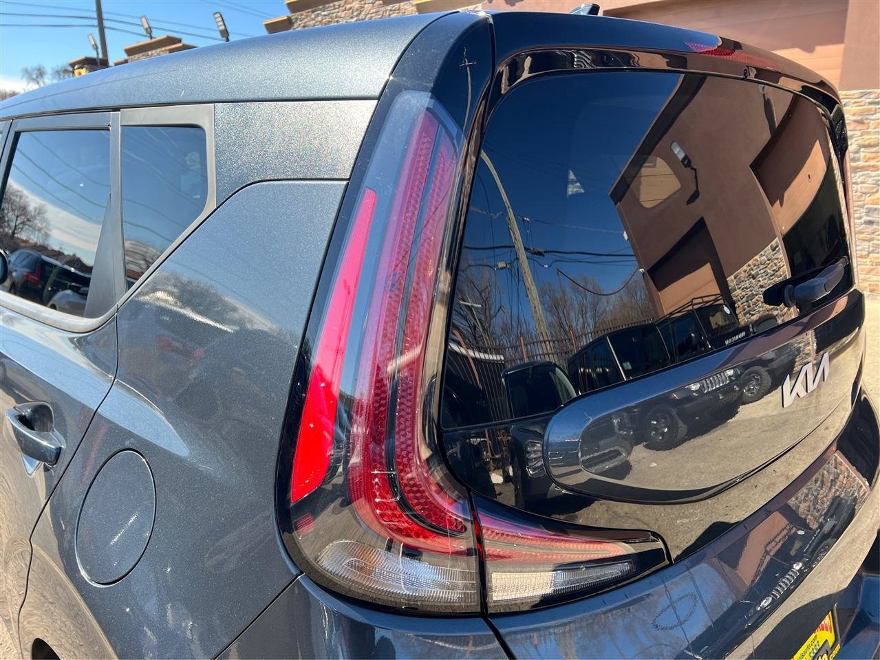 Used 2023 Kia Soul EX FWD image 19