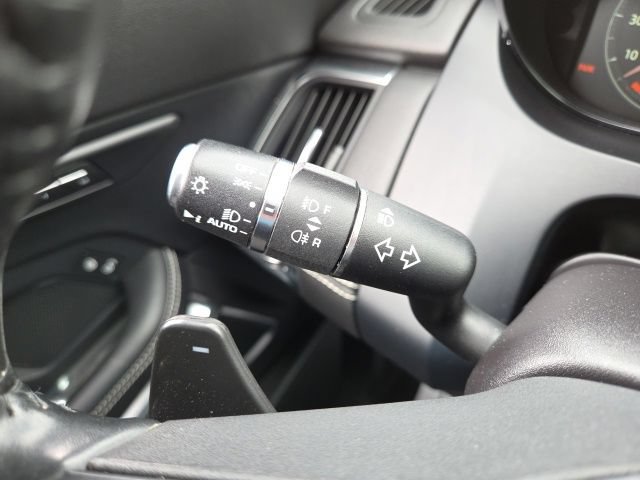 Used 2018 Jaguar E-PACE R-Dynamic HSE AWD/4WD image 57