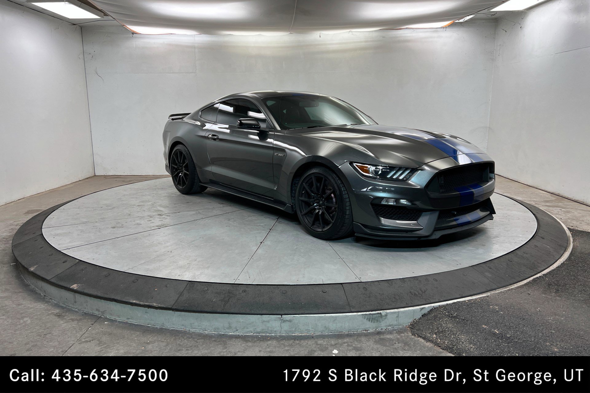 Used 2017 Ford Mustang Shelby GT350 image 7