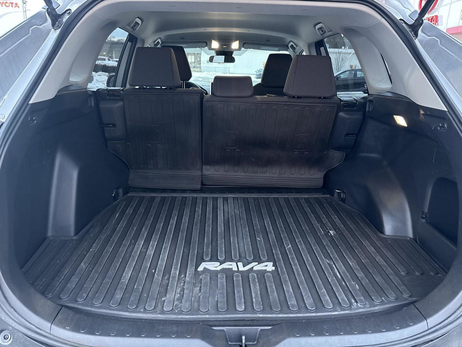 Used 2025 Toyota RAV4 LE image 26