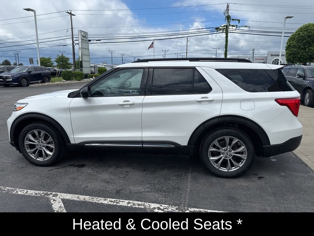 Used 2021 Ford Explorer XLT w/ Equipment Group 202A AWD/4WD image 12