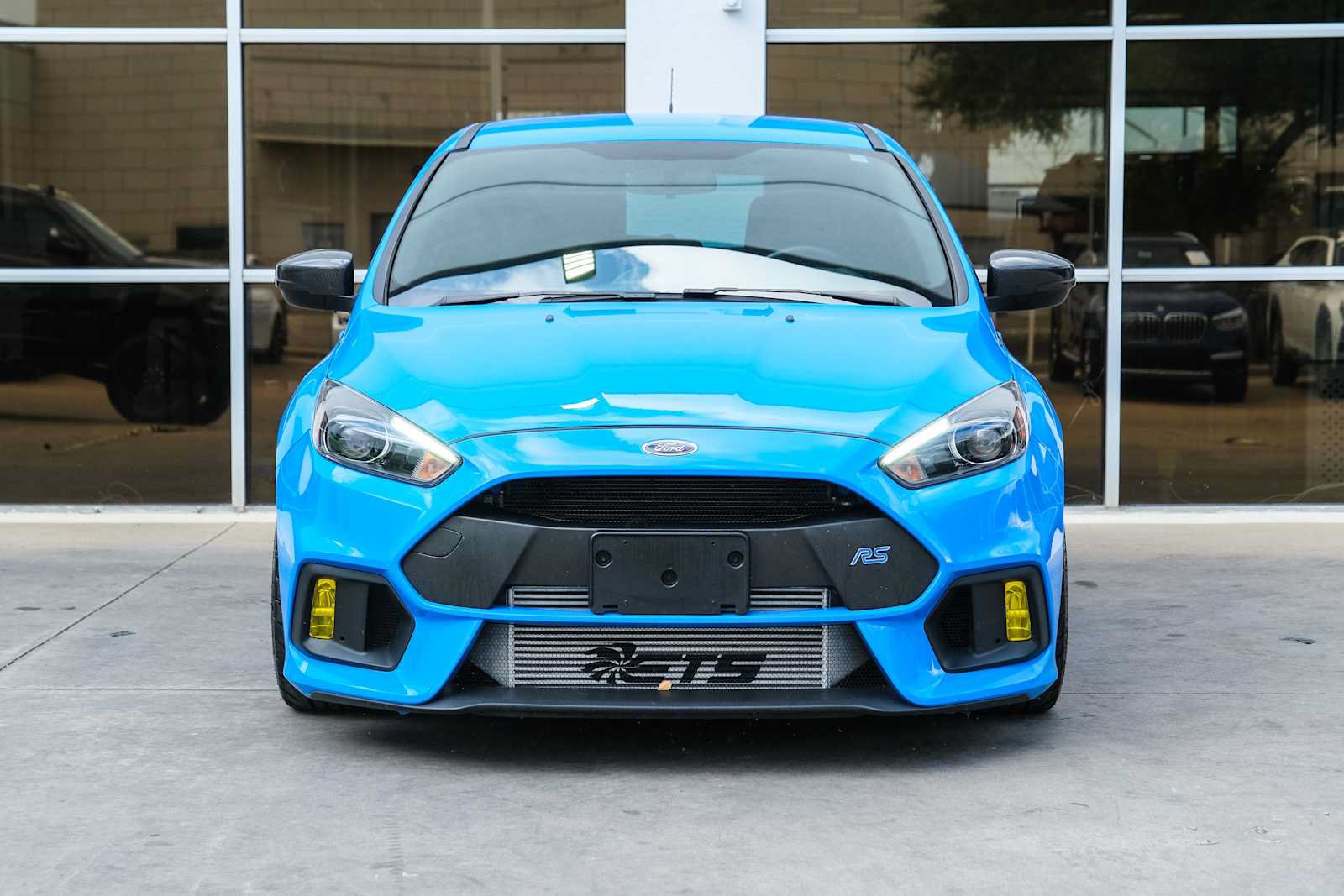 Used 2017 Ford Focus RS AWD/4WD image 2