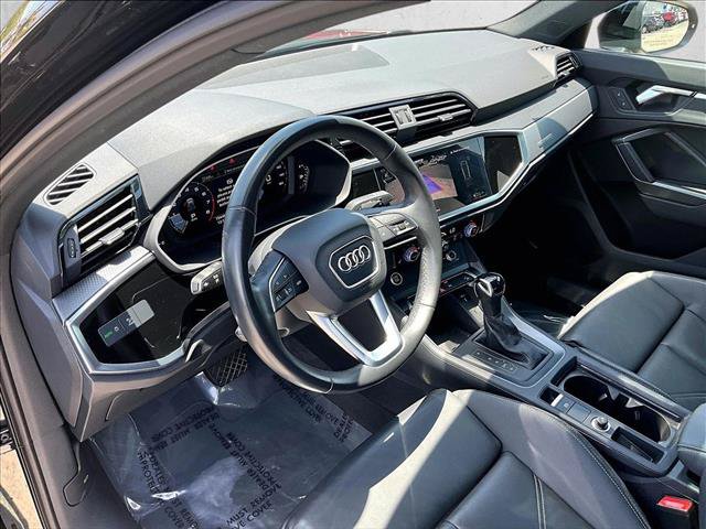 Used 2023 Audi Q3 2.0T Premium AWD/4WD image 14