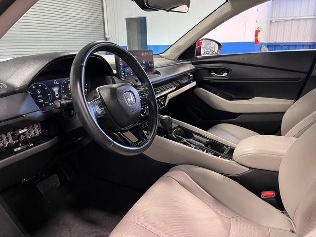 Used 2023 Honda Accord EX-L image 22