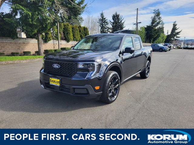 New 2026 Ford Maverick Lariat w/ Black Appearance Package image 1